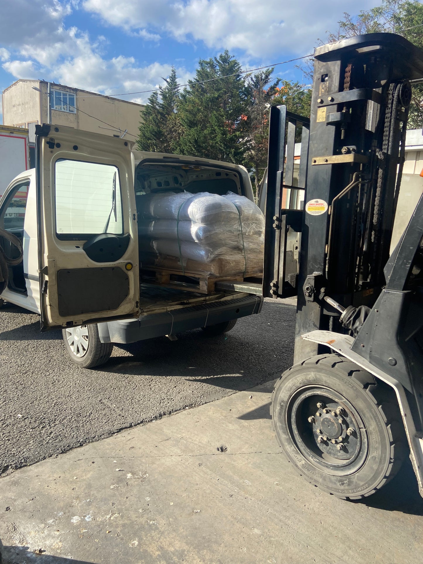 Hizli Ve Ekonomik Tasimacilik